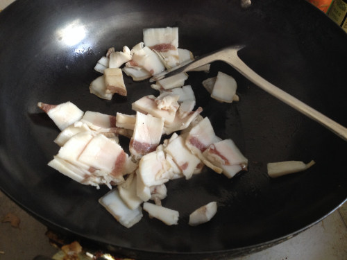 蒜香腊肉步骤3