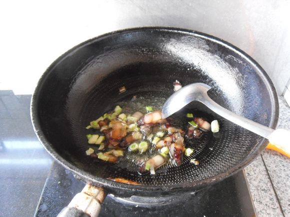 腊肉扁豆步骤7