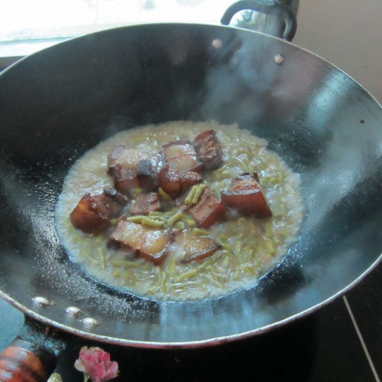 咸酸大块腊肉步骤9