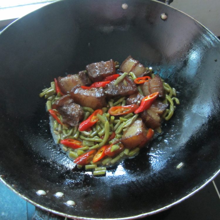 咸酸大块腊肉步骤13