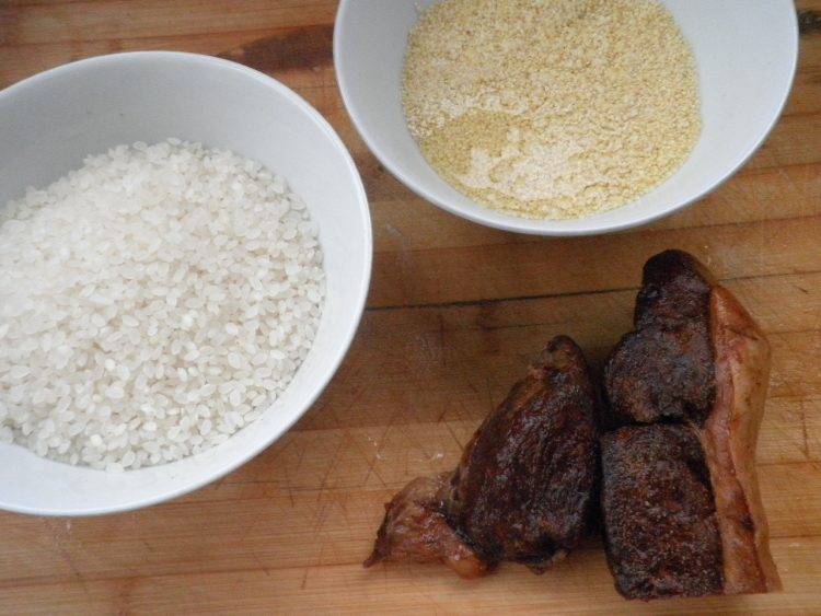 腊肉杂粮饭步骤1