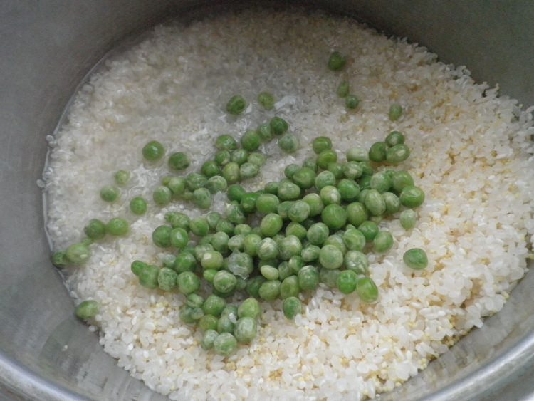 腊肉杂粮饭步骤5