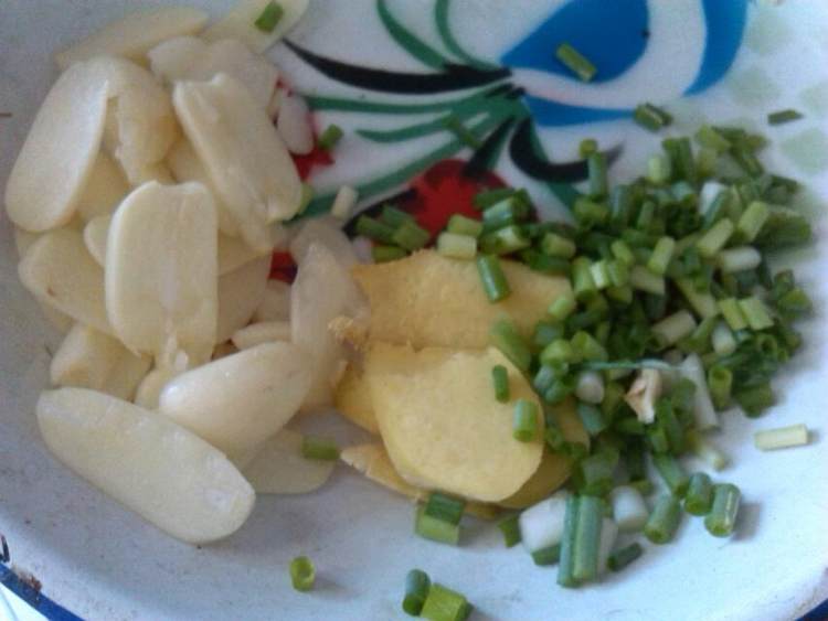 腊肉茶树茹步骤3