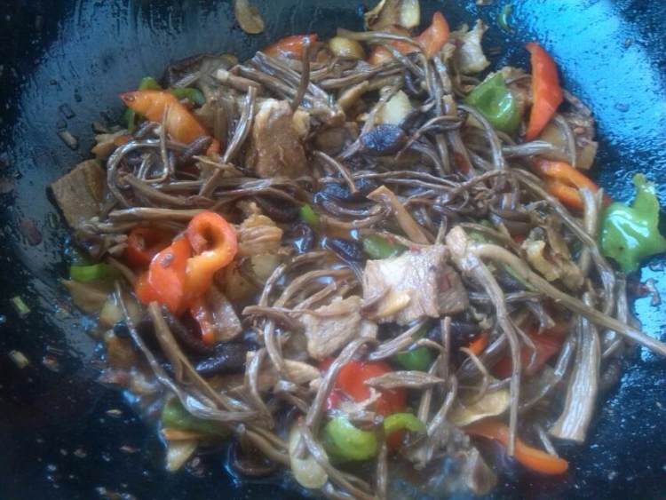 腊肉茶树茹步骤15