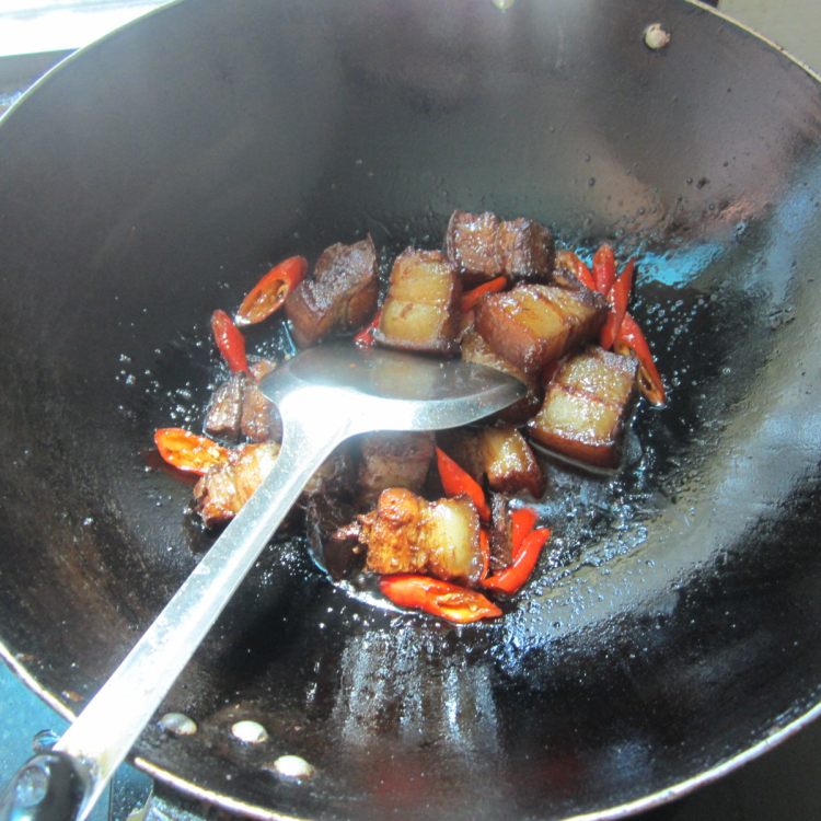 红烧大块腊肉步骤10