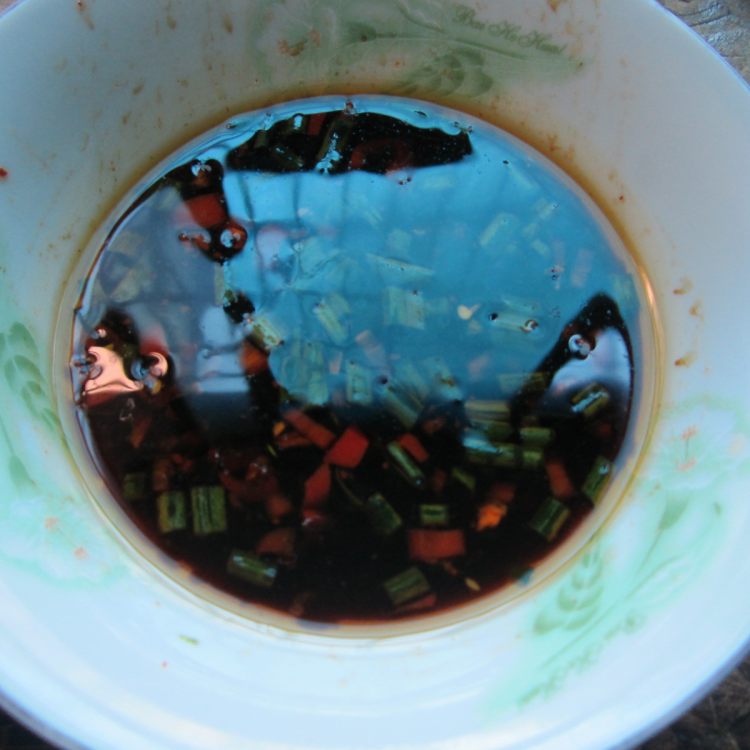 咸茄子蒸腊肉步骤6
