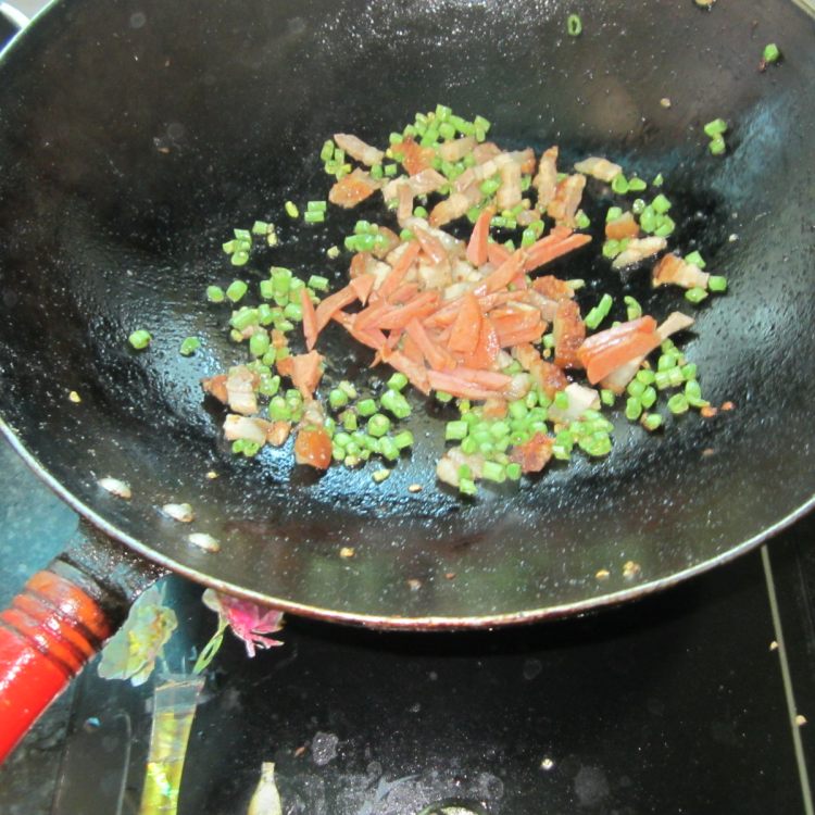 腊肉火腿饭团步骤5