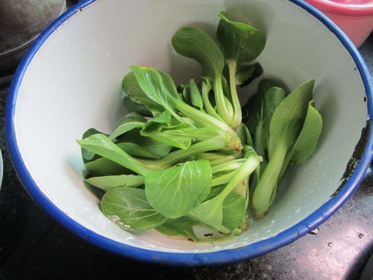 腊肉蔬菜盘步骤2