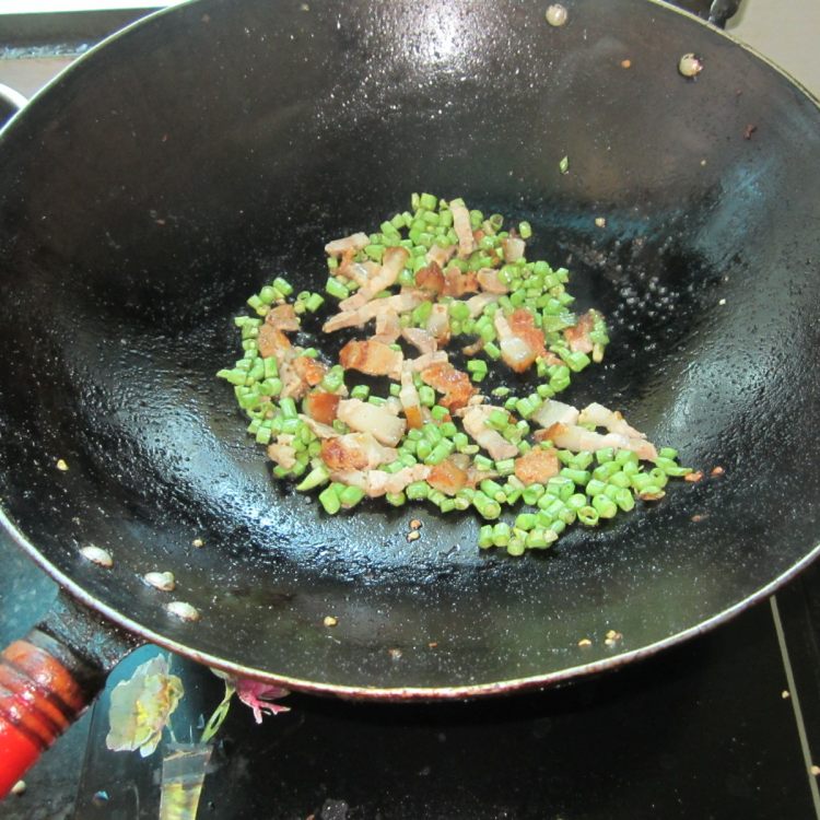 肉花肠寿司团步骤5