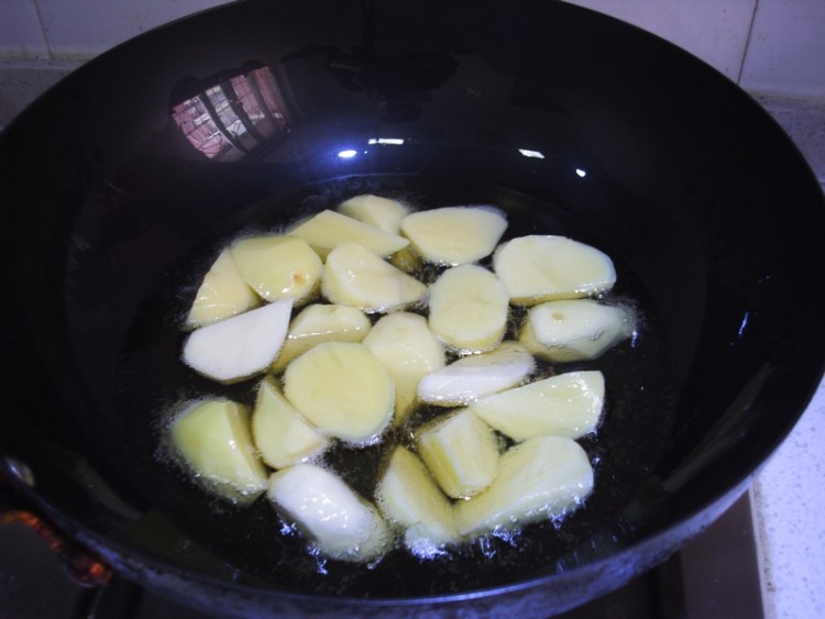 腊味土豆砂锅煲步骤9