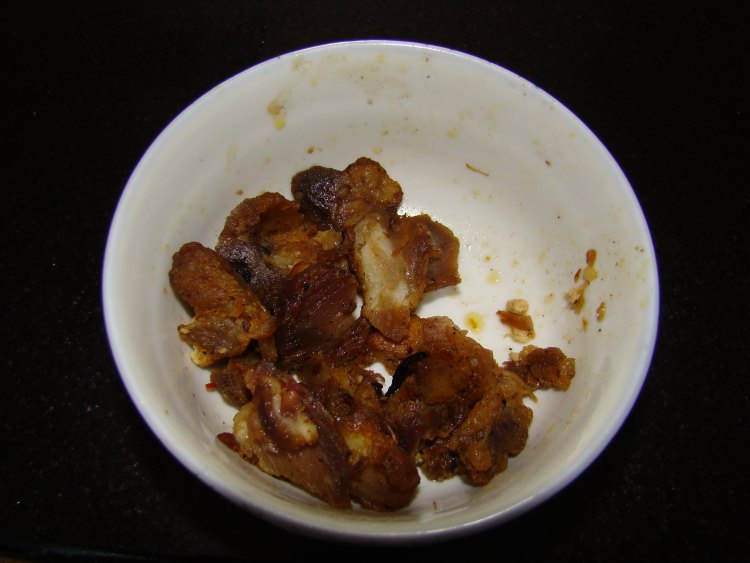 腊肉炒土豆片步骤1
