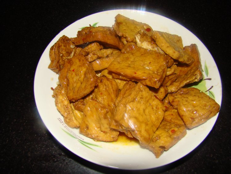 腊肉烧豆腐步骤1