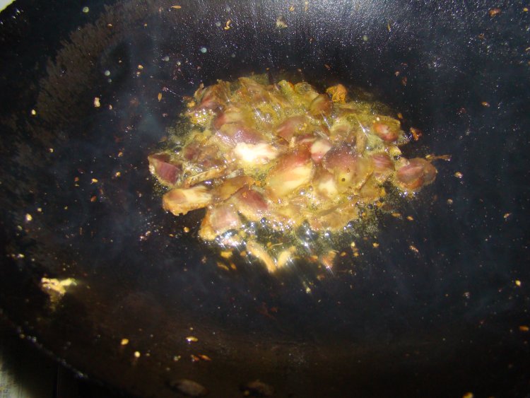 腊肉烧豆腐步骤3