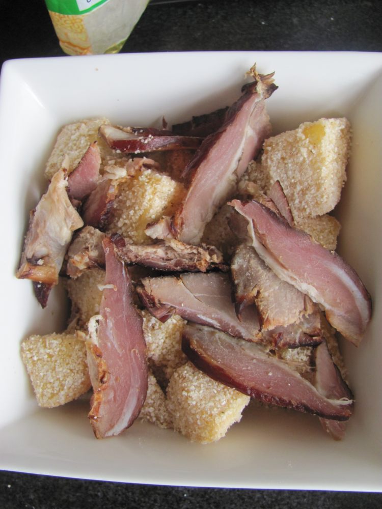 腊肉粉蒸土豆步骤7