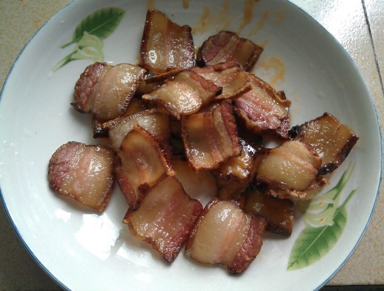 西洋菜炒腊肉步骤4