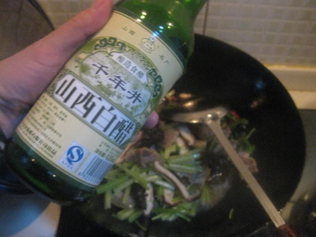 芹菜腊肉步骤8