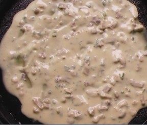 玉米面腊肉饼步骤5