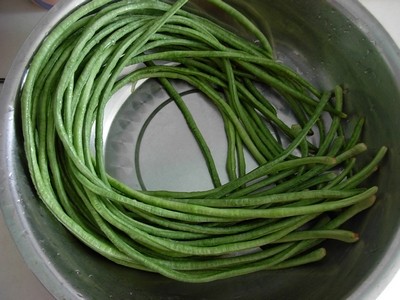 腊肉豆角步骤2