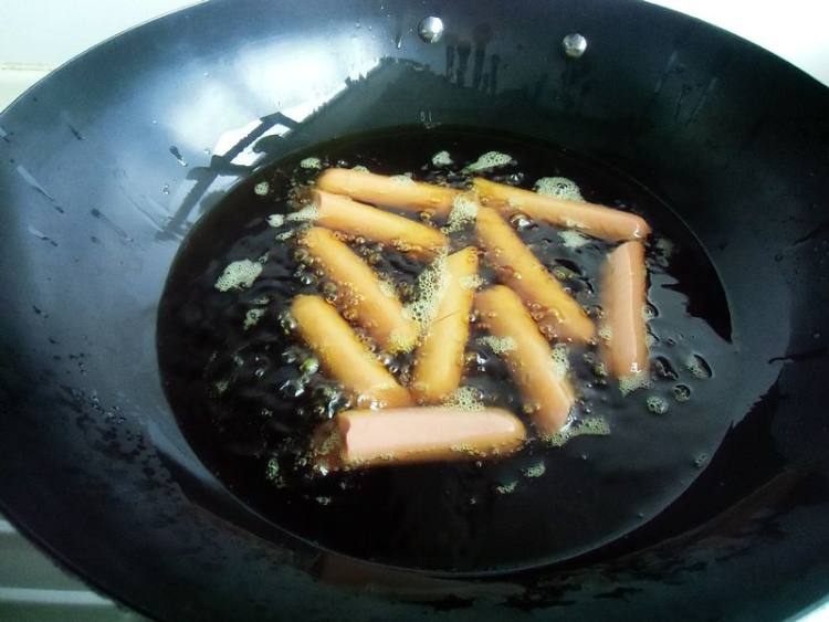 麻辣火腿步骤4