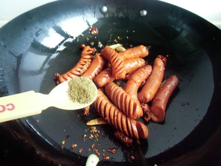麻辣火腿步骤9