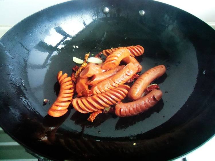 麻辣火腿步骤7