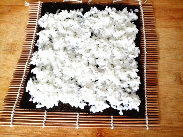 幸福的紫菜包饭步骤5