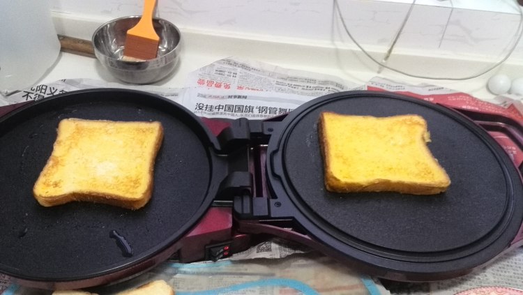 蛋香火腿三明治步骤4
