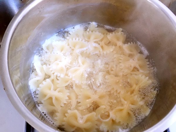 蝴蝶意面沙拉#百味来步骤5