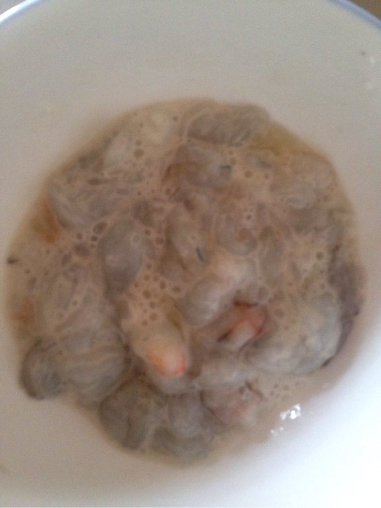 虾仁炒鸡蛋步骤2
