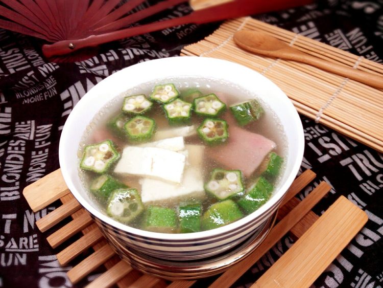 秋葵豆腐汤步骤6