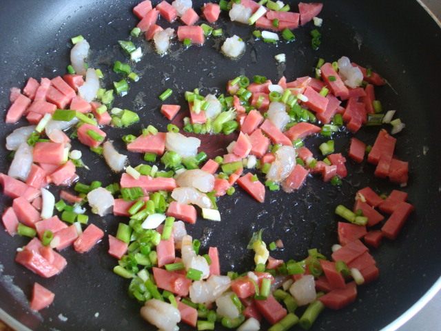 扬州炒饭＃多效护理一步骤5