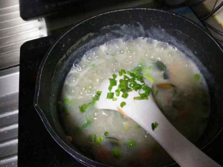 火腿皮蛋粥#多效护理步骤10