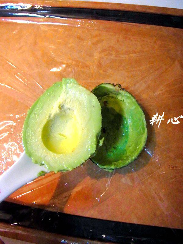 牛油果早餐三明治步骤4