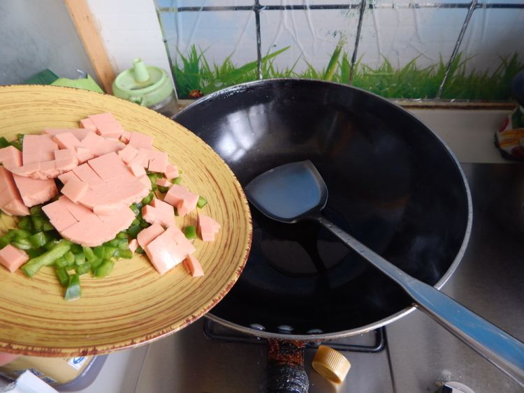 火腿浇汁日本豆腐步骤7