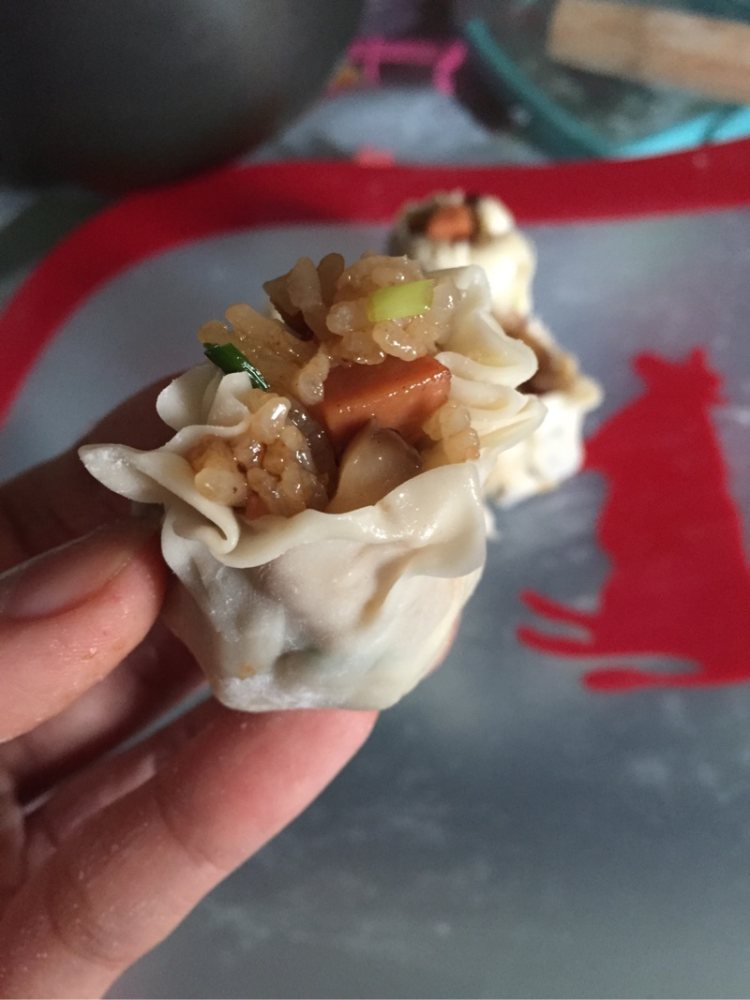 腊肠香菇烧麦步骤5