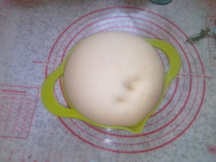 火腿面包卷步骤5