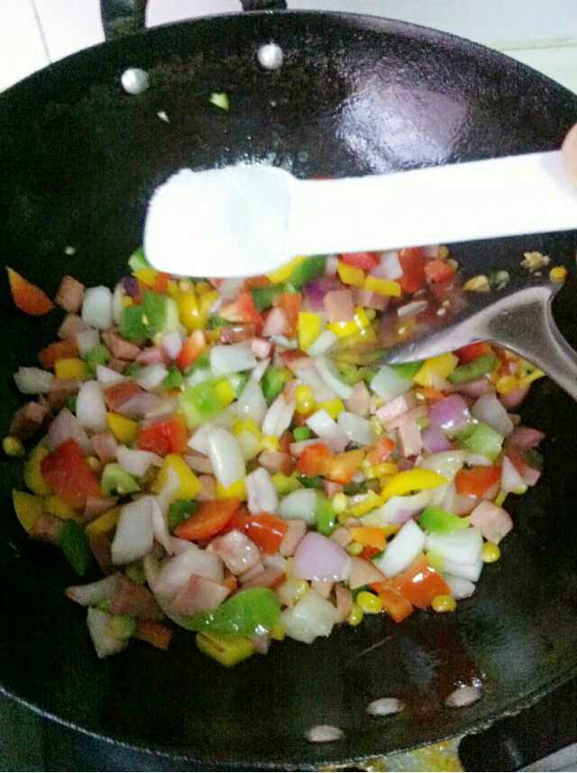 糖醋火腿彩椒步骤6