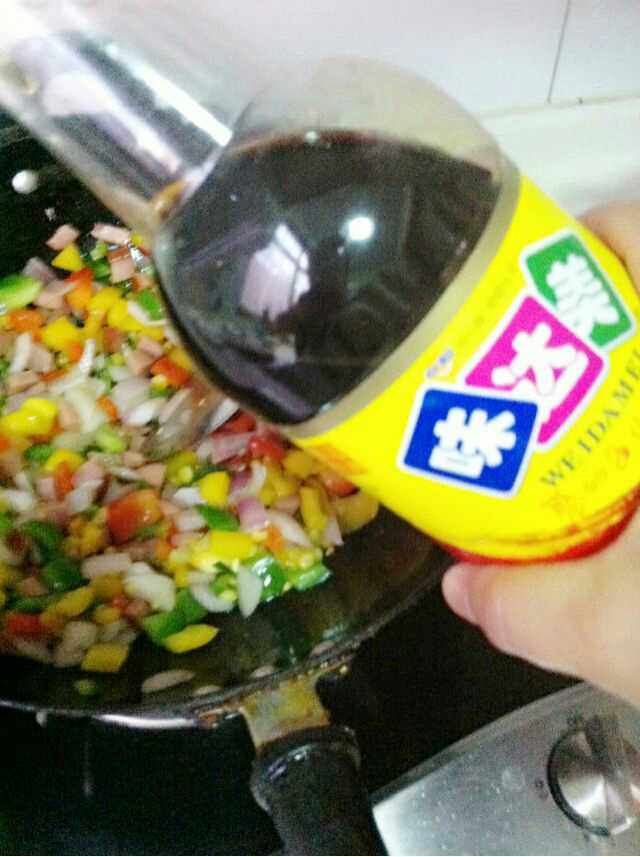糖醋火腿彩椒步骤7