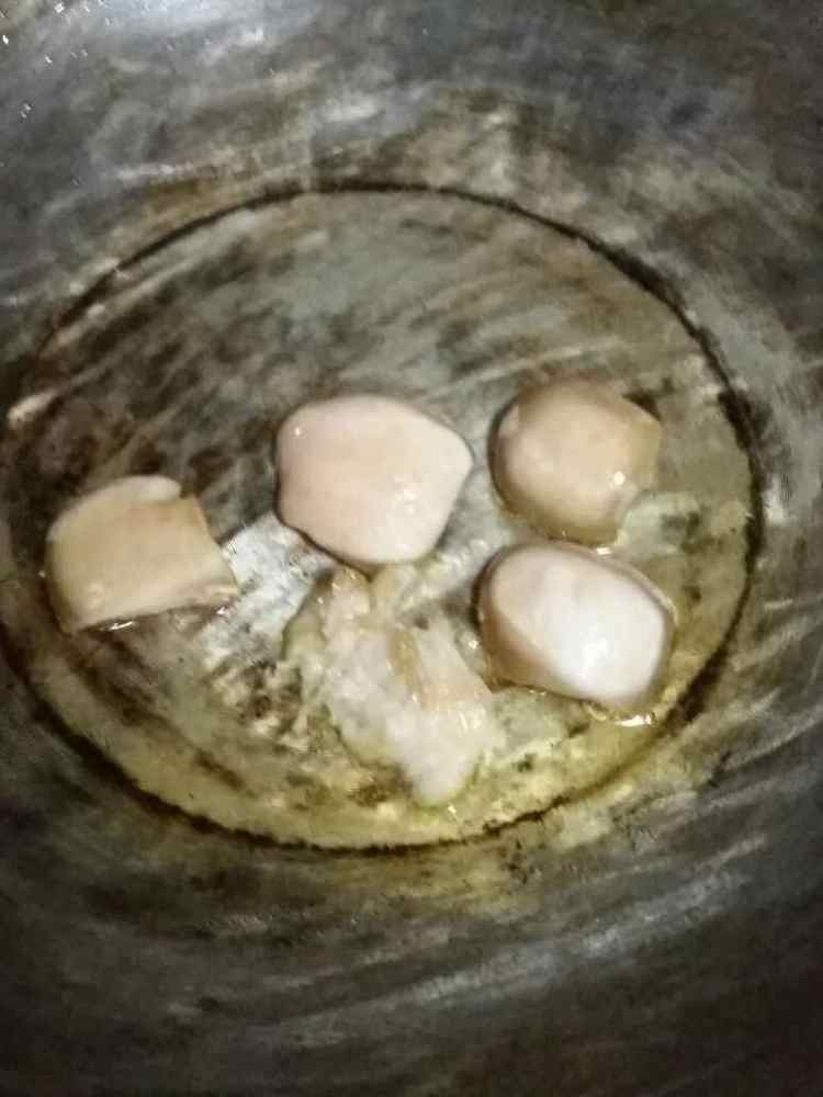 银芽丝瓜火腿丁步骤2