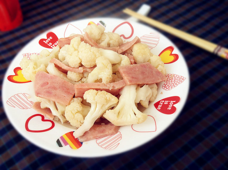 火腿炒菜花步骤8