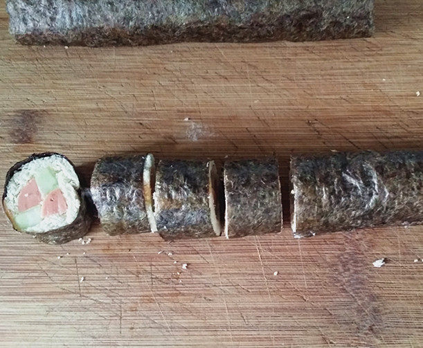 面包火腿寿司步骤8