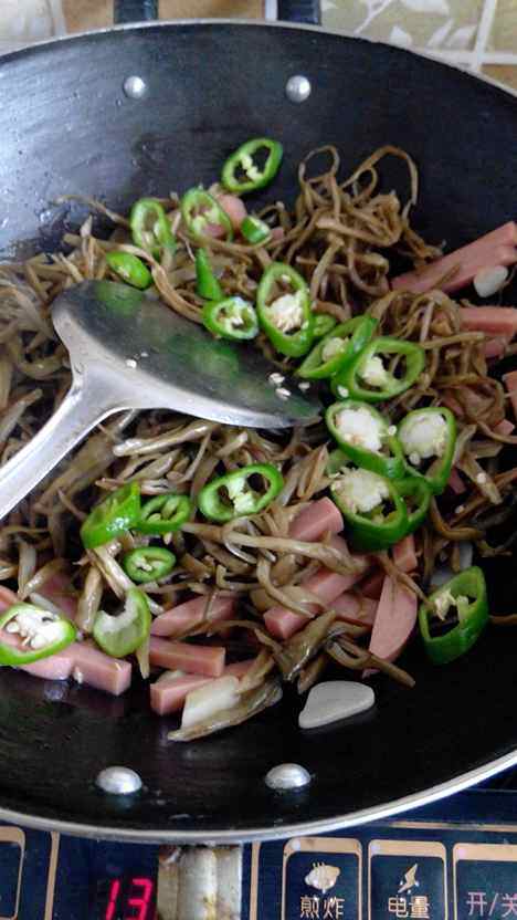 干豆角火腿丝步骤6
