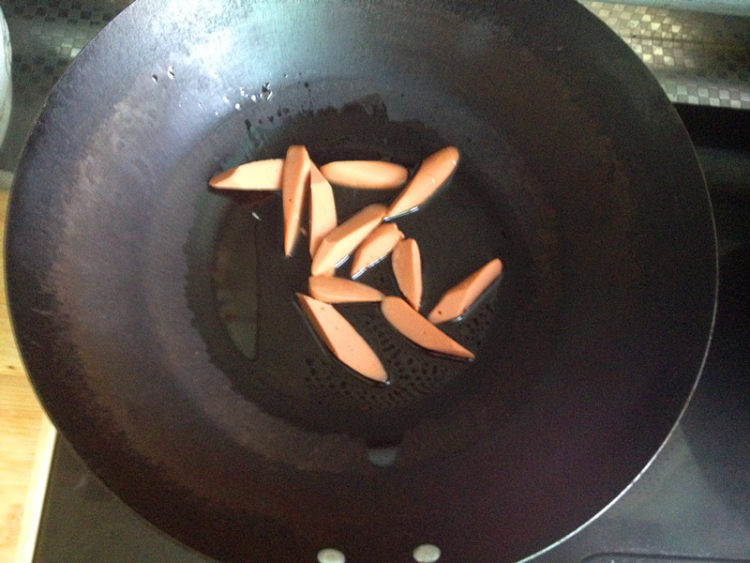 火腿油菜炒米粉步骤6