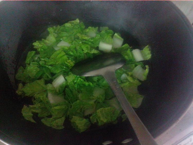 青菜火腿汤步骤5