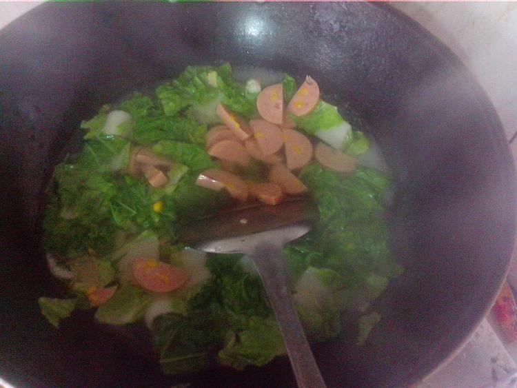 青菜火腿汤步骤7