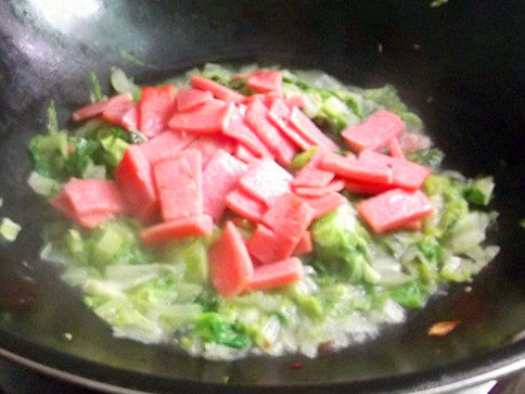 火腿炒生菜步骤5