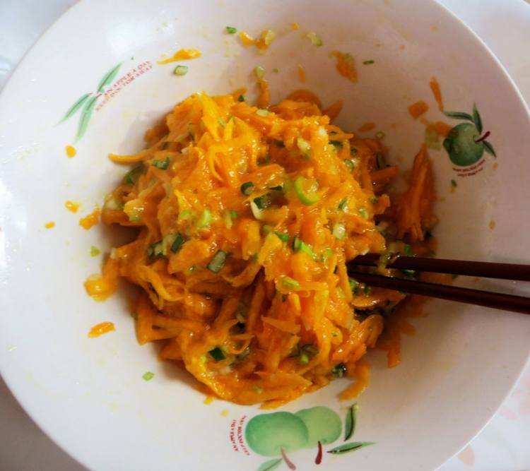 南瓜鸡蛋火腿饼步骤5