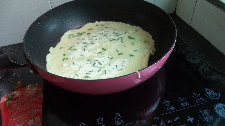 麻辣白菜火腿饼步骤8