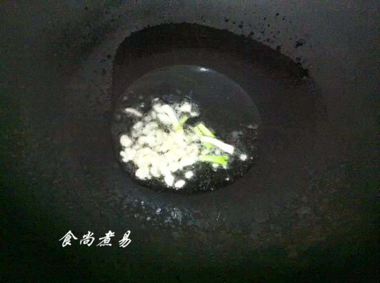 蚝香茭白炒火腿步骤4