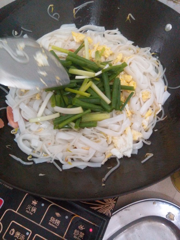 火腿鸡蛋炒荷粉步骤9
